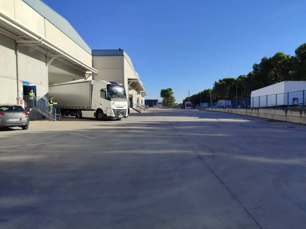 Nave logística en alquiler de 1.871 m² – Pinto, Madrid - imagen 11