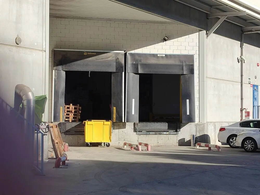 Nave logística en alquiler de 1.871 m² – Pinto, Madrid