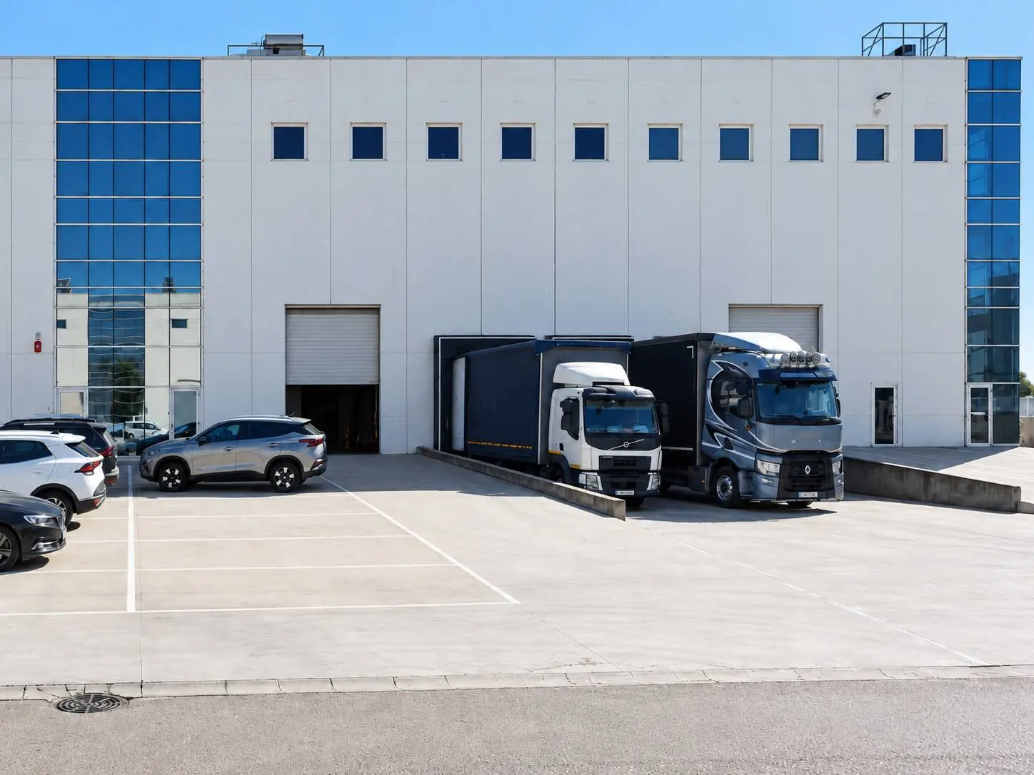 Nave logística en venta de 995 m² – San Fernando de Henares, Madrid
