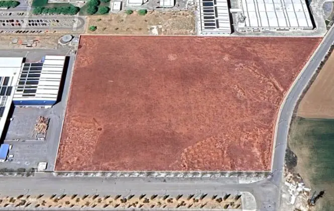 Solar industrial en venta de 31.038 m² – Noblejas, Toledo