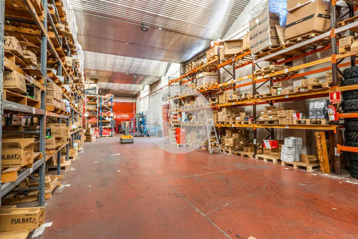 Industrial warehouse for sale or rent of 3,002 - Carabanchel, Madrid. 10