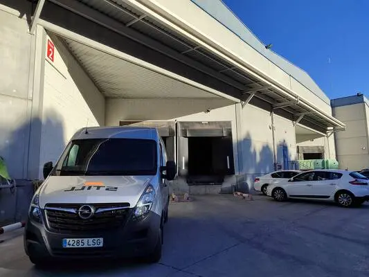 Nave logística en alquiler de 3.559 m² - Pinto, Madrid
