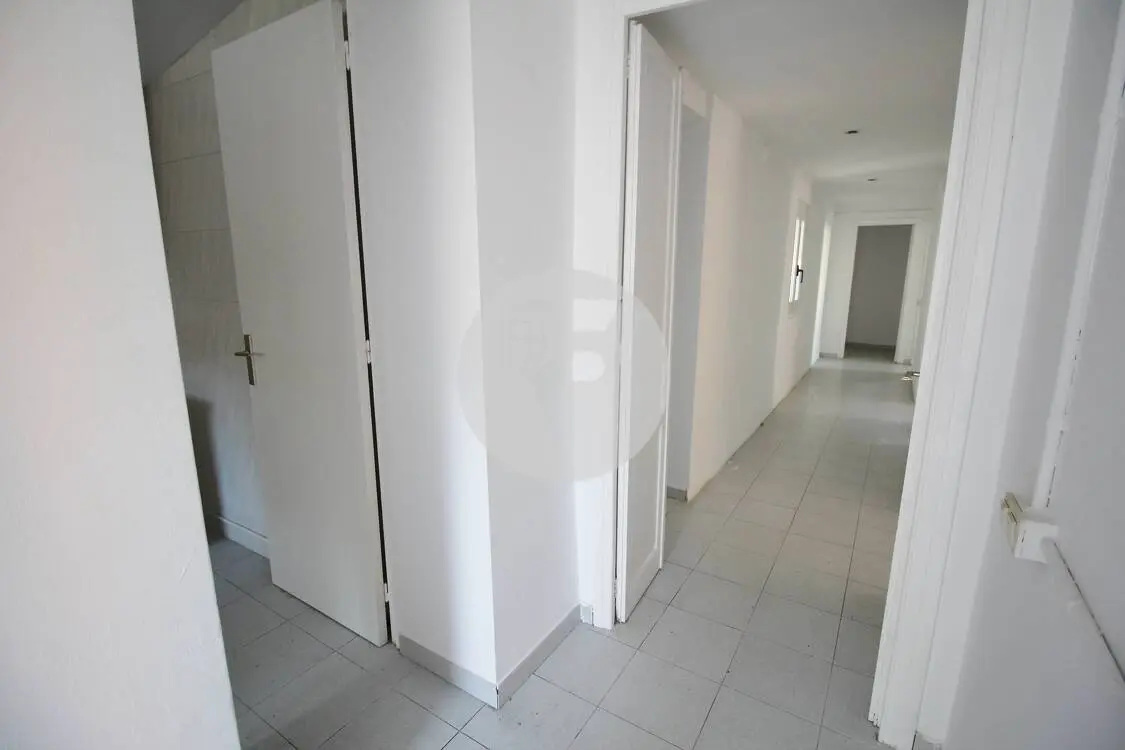 Se vende un apartamento de 83 metros cuadrados en Vallromanes 9