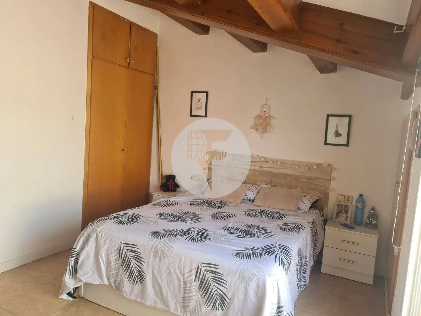 Charming duplex, very bright, with sunlight throughout the day in Llinars del Vallès.  9