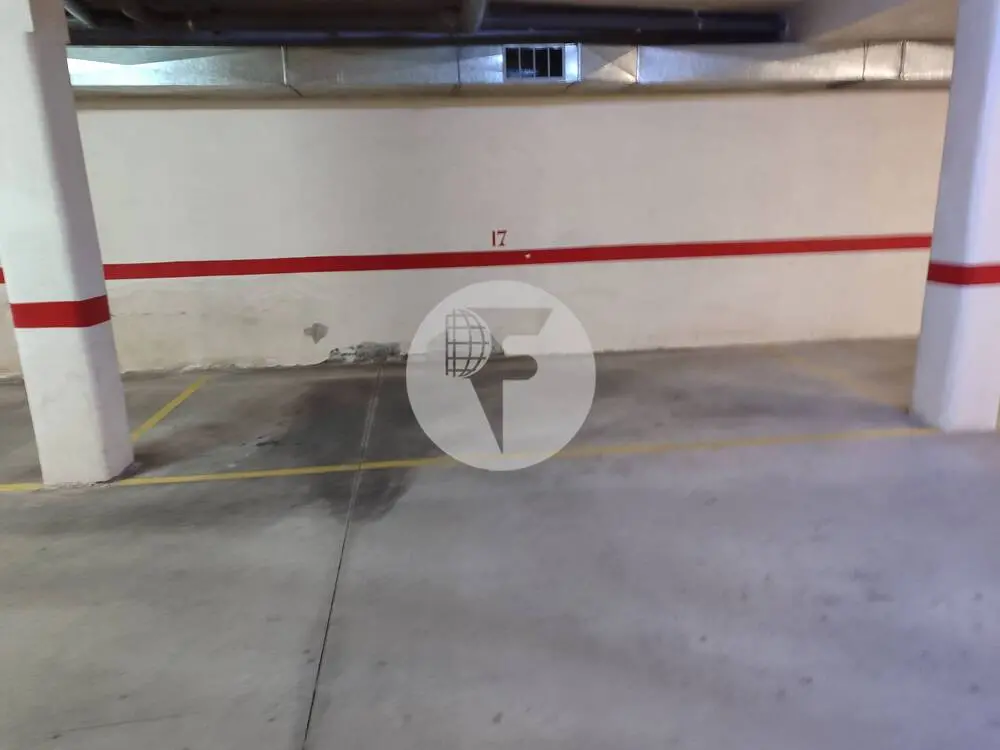 10 m² parking space in Bigues i Riells. 3