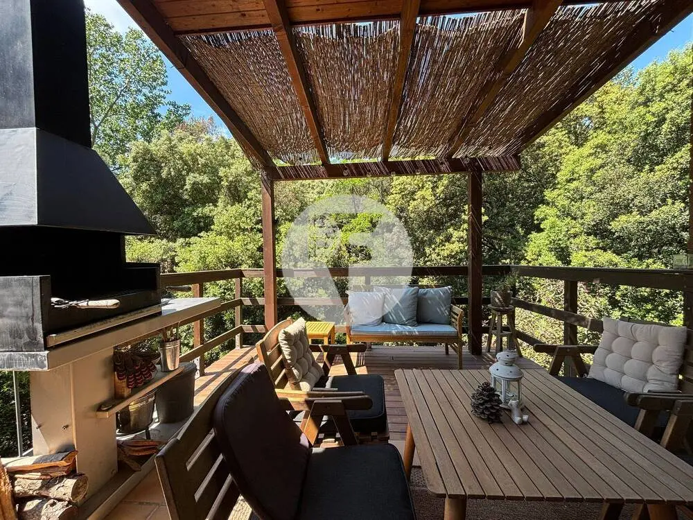 Encantadora Casa Unifamiliar Rodeada de Naturaleza en L’Ametlla del Vallès - imagen 35