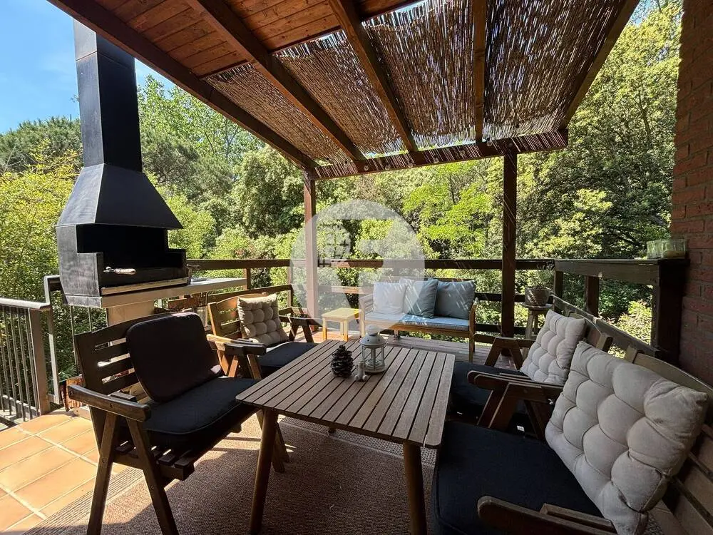 Encantadora Casa Unifamiliar Rodeada de Naturaleza en L’Ametlla del Vallès - imagen 36
