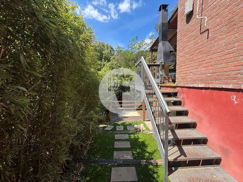 Encantadora Casa Unifamiliar Rodeada de Naturaleza en L’Ametlla del Vallès - imagen 38