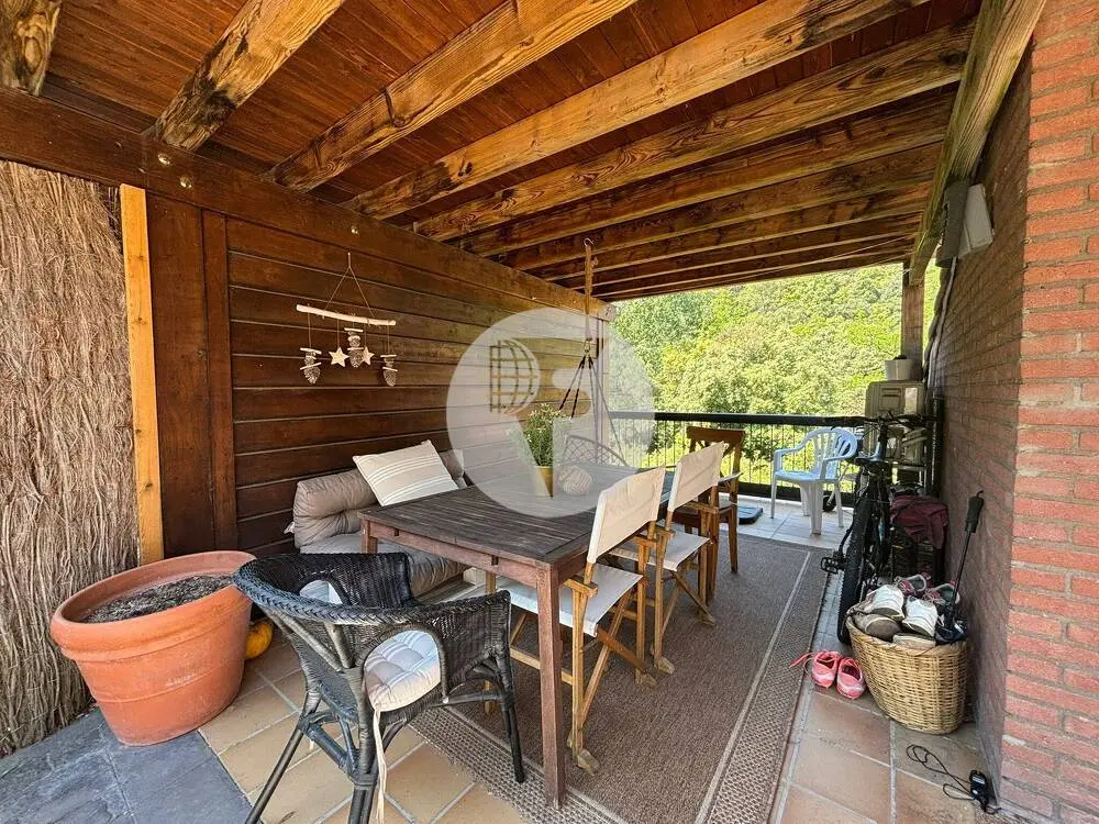 Encantadora Casa Unifamiliar Rodeada de Naturaleza en L’Ametlla del Vallès - imagen 2