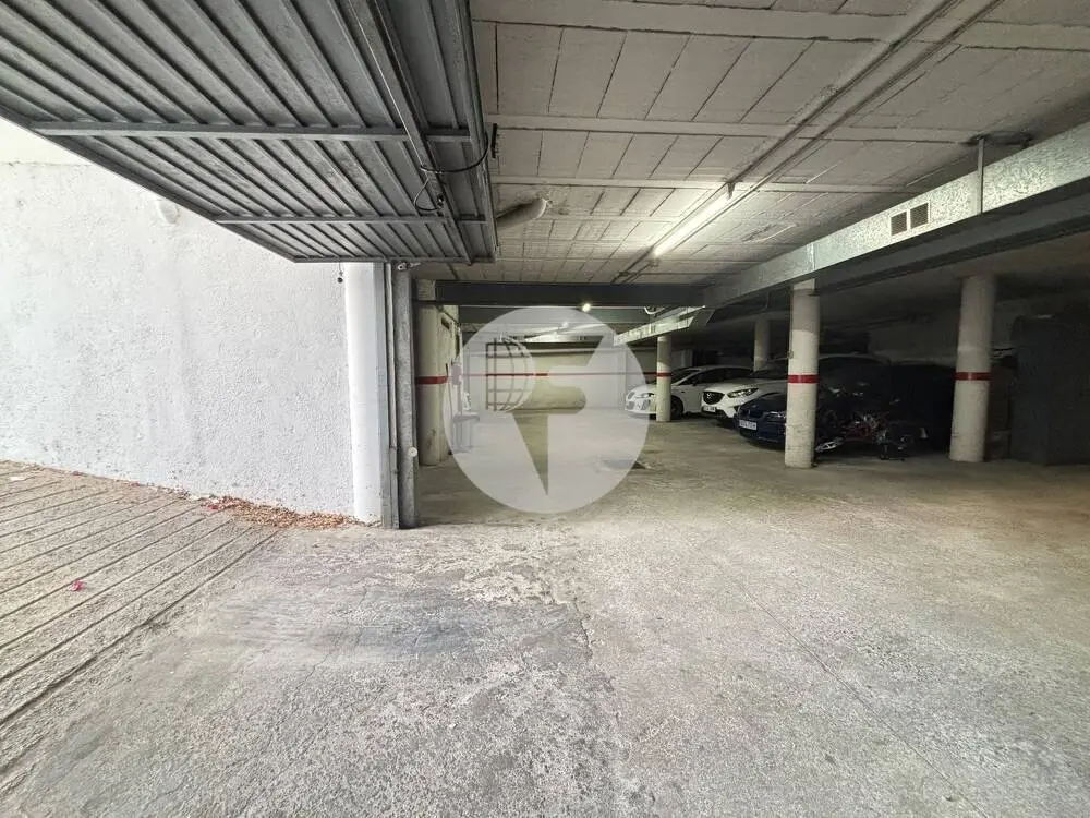 Dúplex luminoso con terraza, plaza de aparcamiento y espacios abiertos en Bellavista - imagen 35