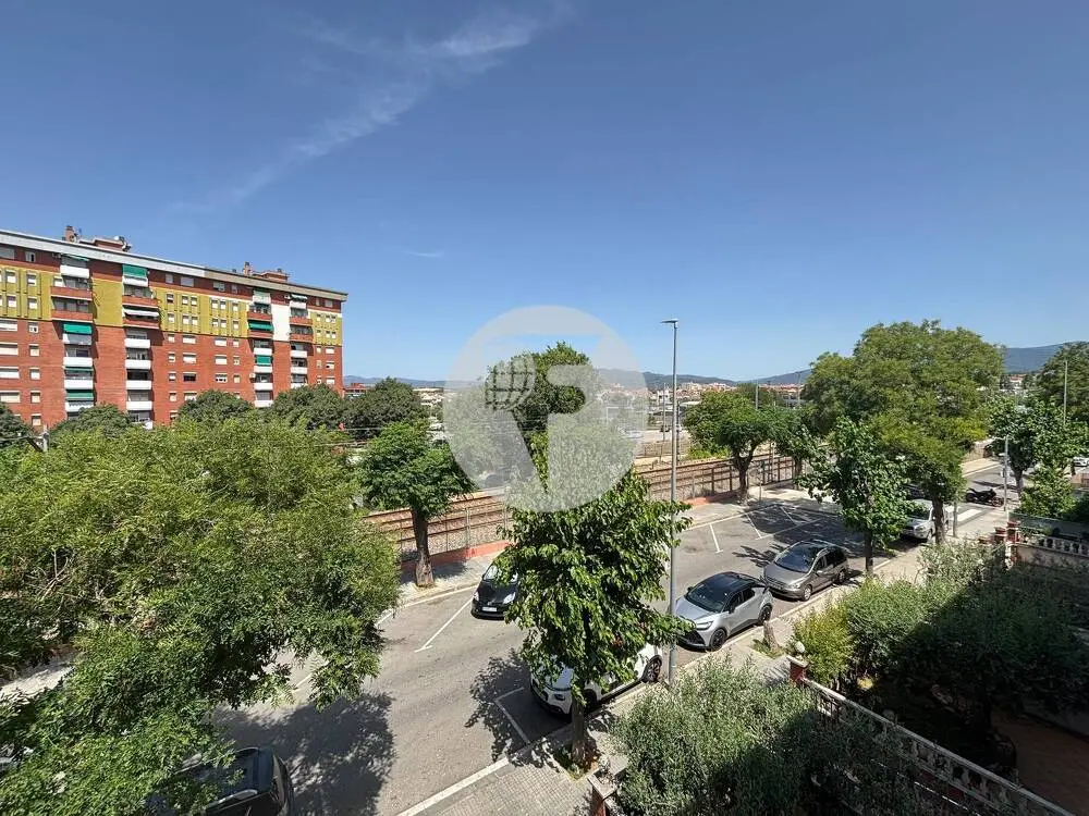 Dúplex luminoso con terraza, plaza de aparcamiento y espacios abiertos en Bellavista - imagen 20