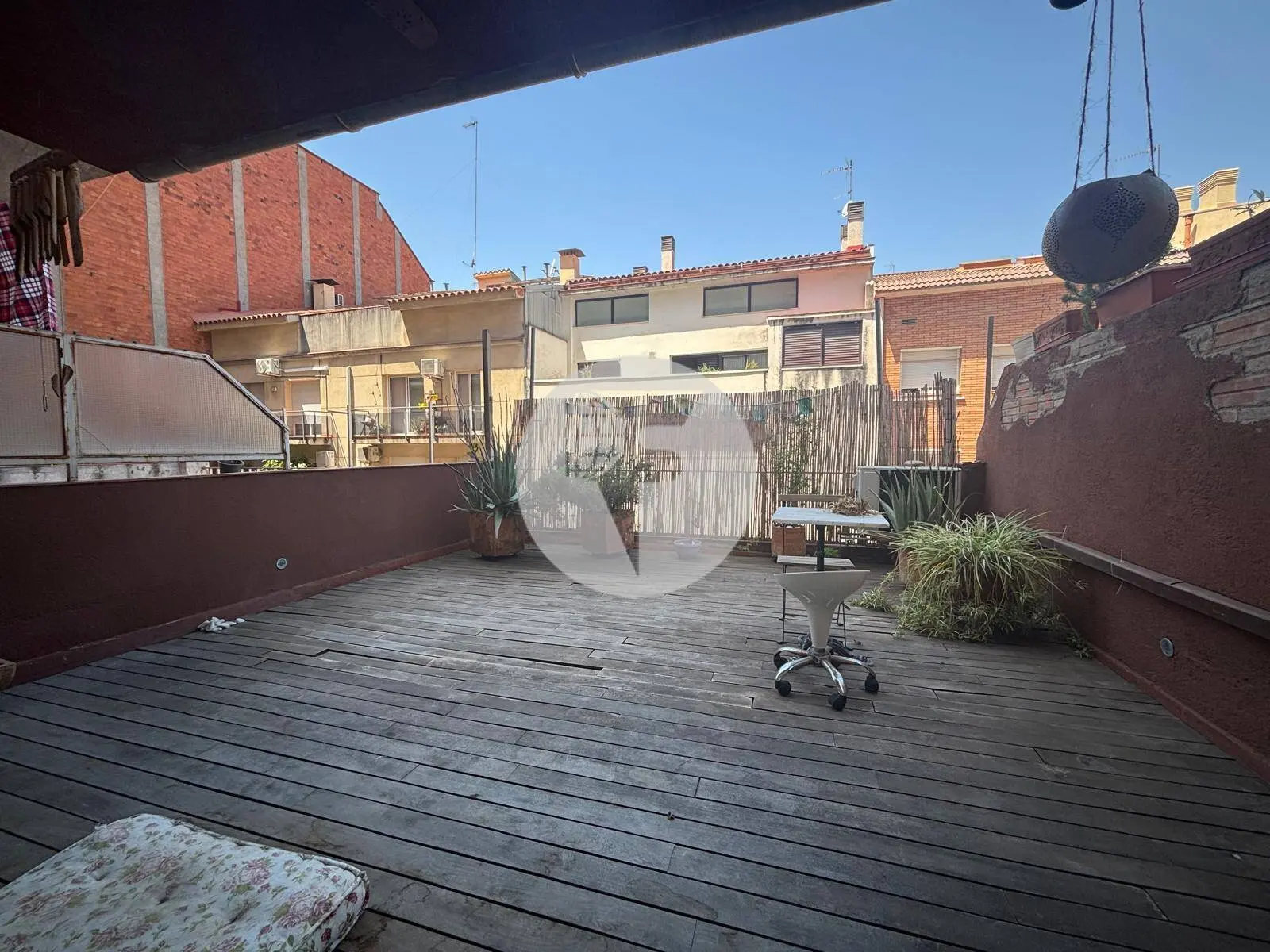 Exclusivo loft de diseño con terraza privada en el centro de Granollers - imagen 3