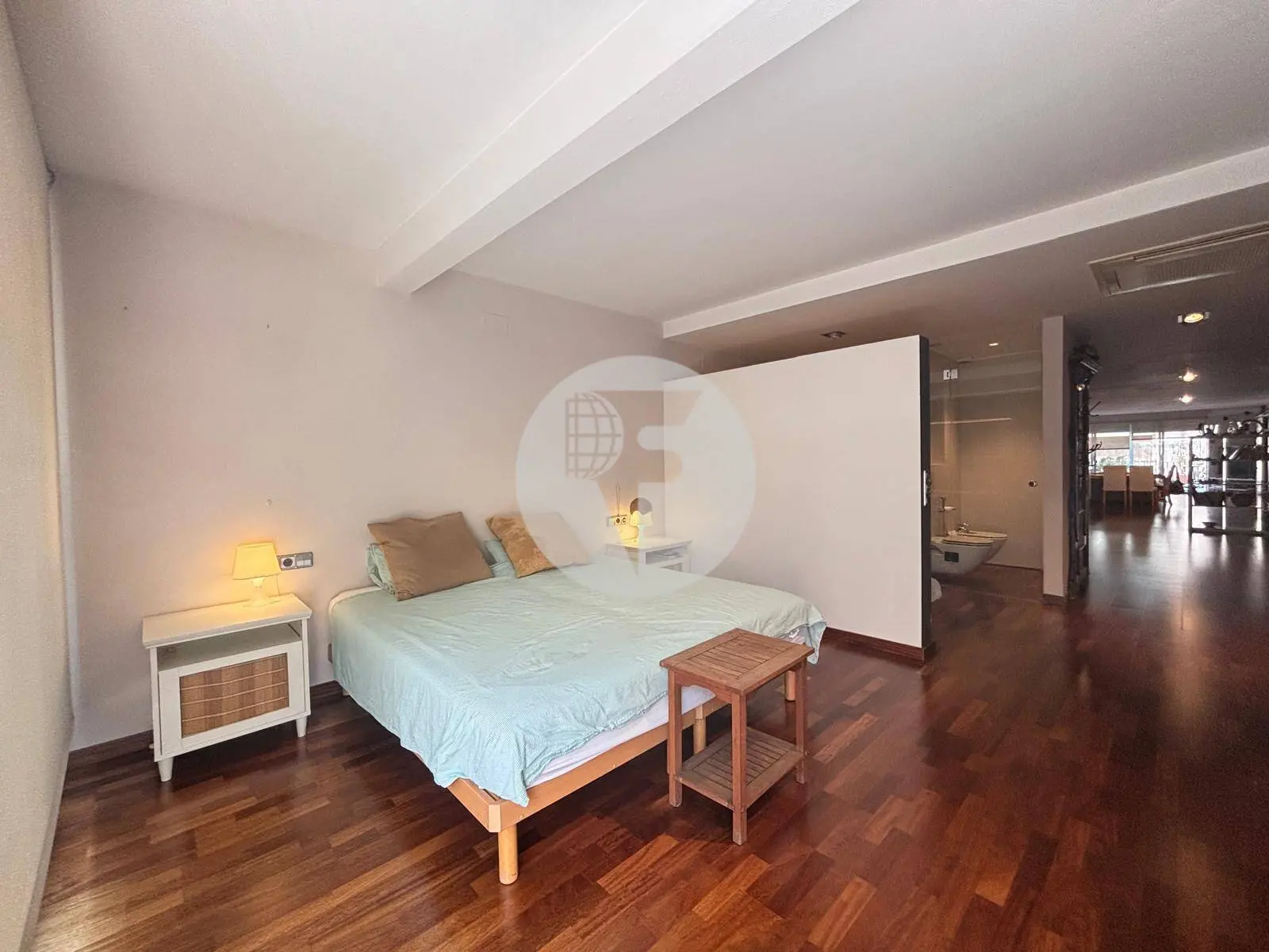 Exclusivo loft de diseño con terraza privada en el centro de Granollers - imagen 19