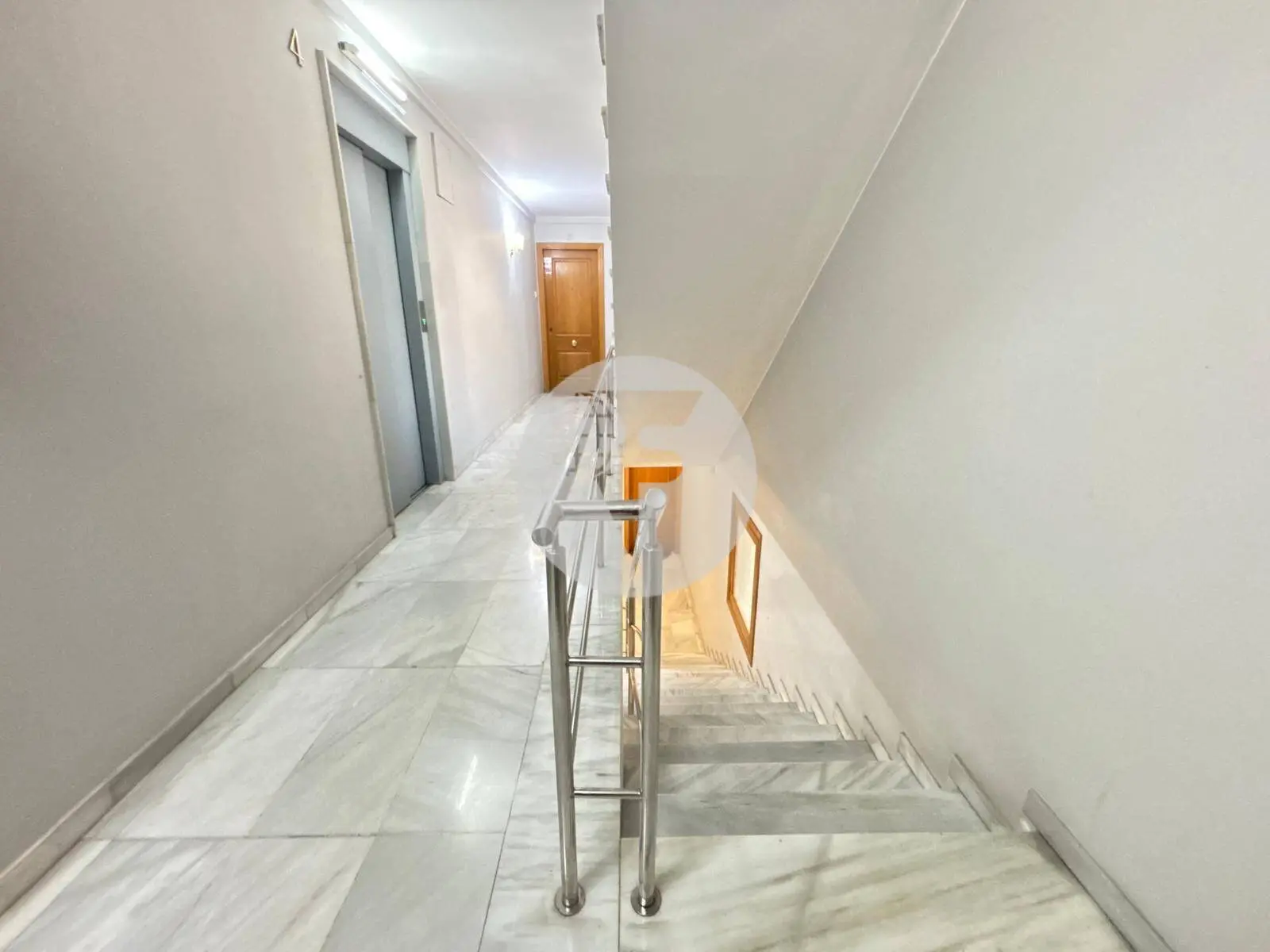 EXCLUSIVO ÁTICO ESQUINERO EN EL CENTRO DE GRANOLLERS, CON ORIENTACIÓN SUR - imagen 38