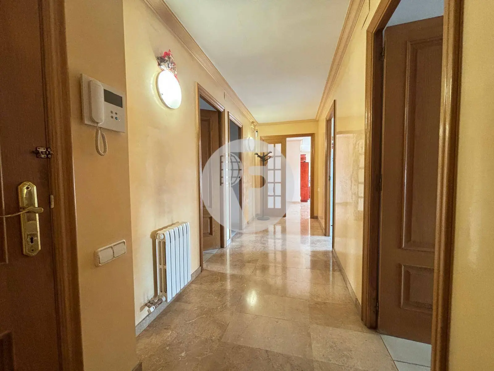EXCLUSIVO ÁTICO ESQUINERO EN EL CENTRO DE GRANOLLERS, CON ORIENTACIÓN SUR - imagen 36