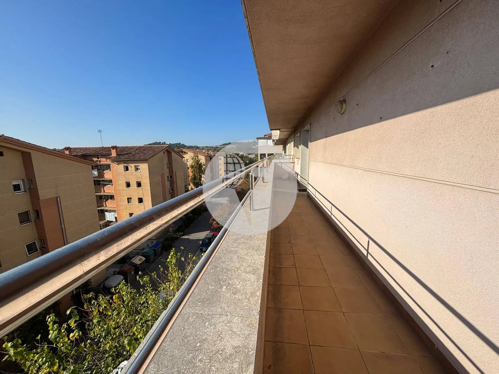 EXCLUSIVO ÁTICO ESQUINERO EN EL CENTRO DE GRANOLLERS, CON ORIENTACIÓN SUR - imagen 5