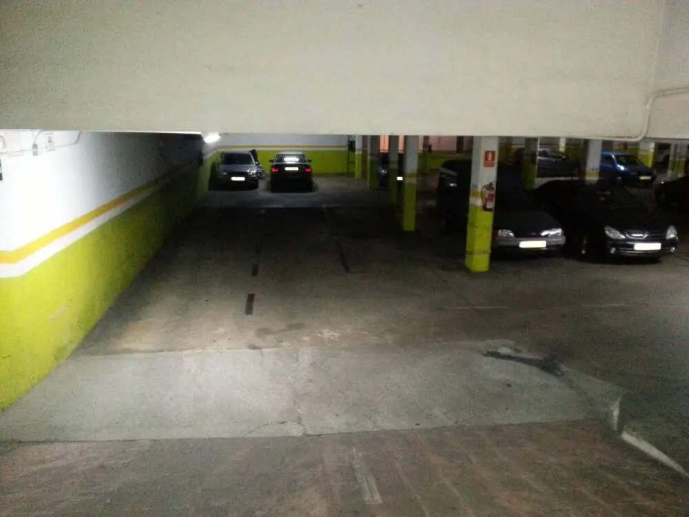 Centrally located parking space for sale in Granollers 2