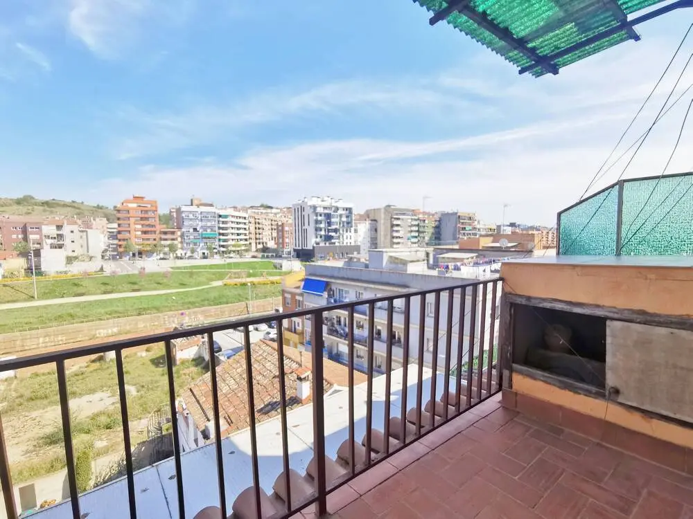 Fantastic 144m² penthouse with an impressive 65m² terrace for sale in Granollers 52