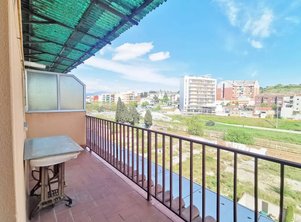 Fantastic 144m² penthouse with an impressive 65m² terrace for sale in Granollers 50