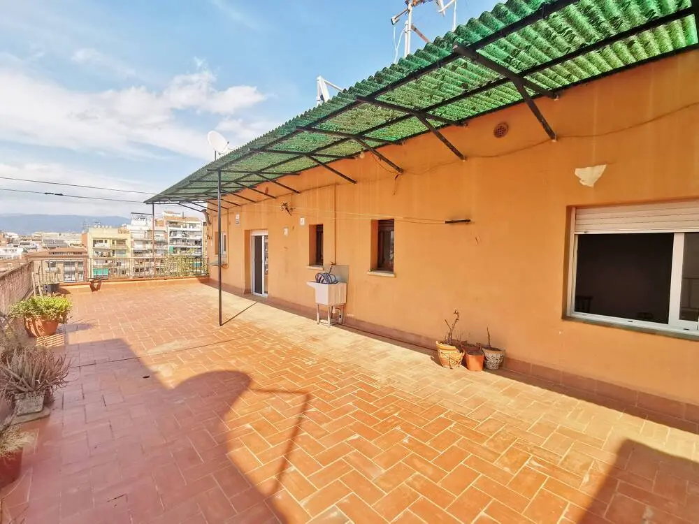 Fantastic 144m² penthouse with an impressive 65m² terrace for sale in Granollers 34