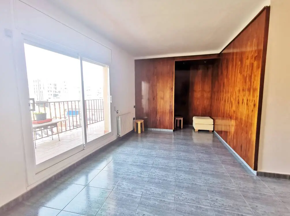 Fantastic 144m² penthouse with an impressive 65m² terrace for sale in Granollers 6