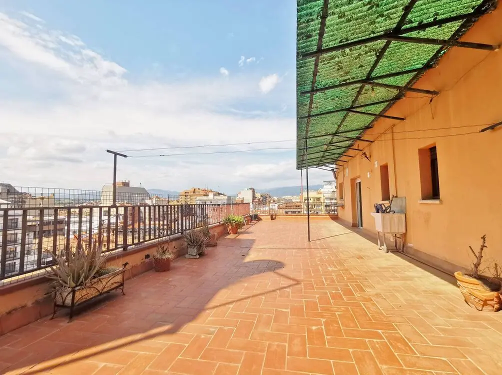 Fantastic 144m² penthouse with an impressive 65m² terrace for sale in Granollers 4