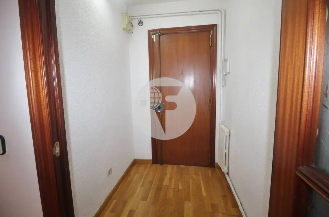 Cozy 70 m² apartment according to cadastre close to the center of Granollers. 27