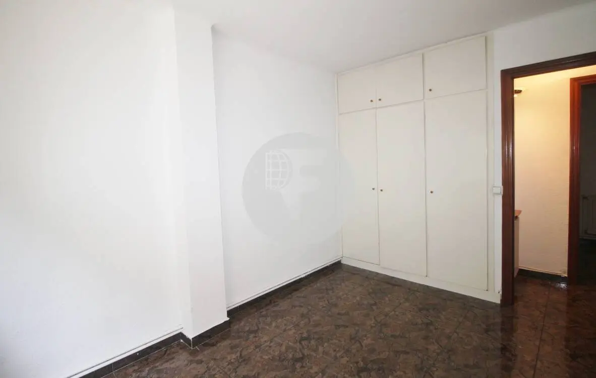 Cozy 70 m² apartment according to cadastre close to the center of Granollers. 18