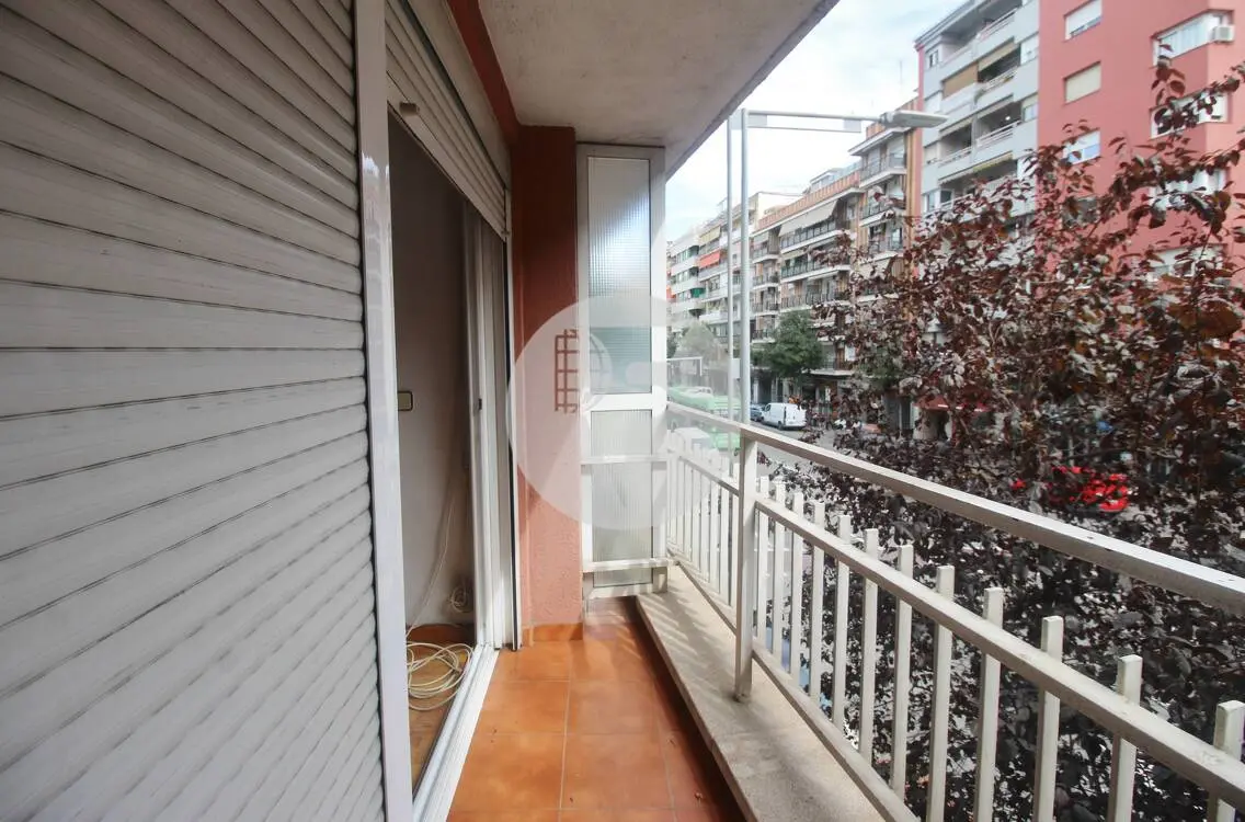Cozy 70 m² apartment according to cadastre close to the center of Granollers. 29