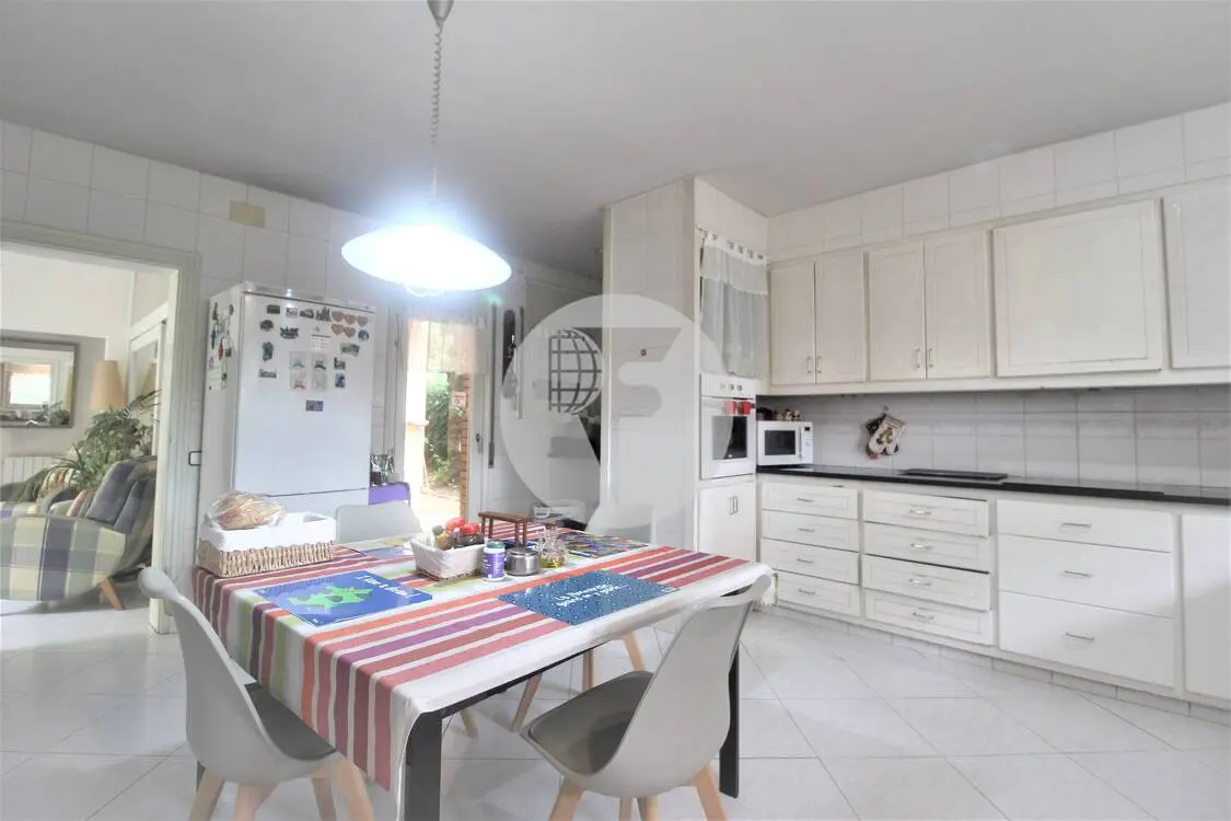 Detached house with 5 bedrooms in Llinars del Vallès. 20