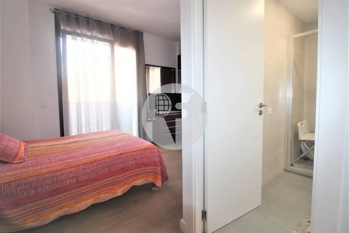 Apartment in perfect condition, with 3 bedrooms in the center of Grano 31