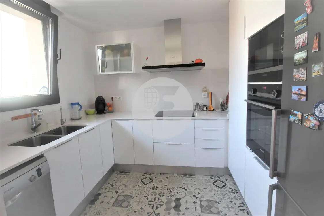 Apartment in perfect condition, with 3 bedrooms in the center of Grano 9